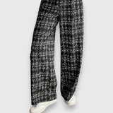 Jasmína - Set di due pezzi con scollatura a V e pantaloni coordinati
